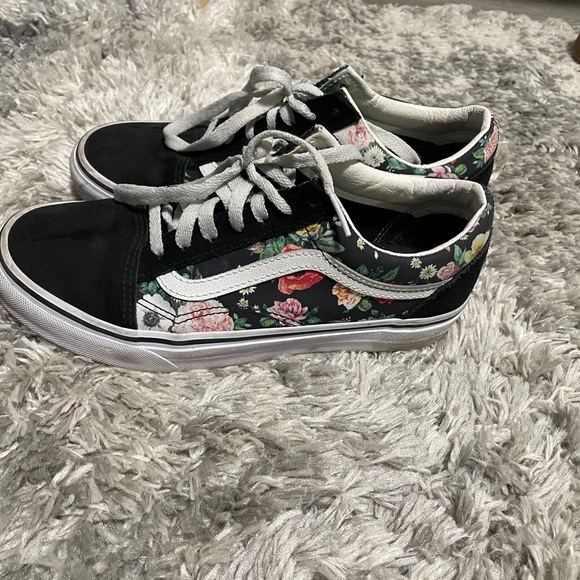 Floral Vans - Picture 3 of 5